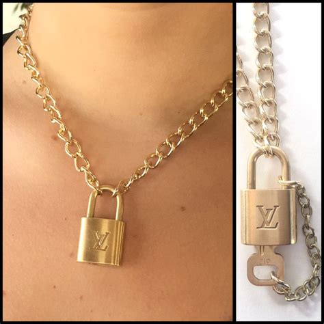 louis vuitton lock necklace replica|louis vuitton lockit necklace.